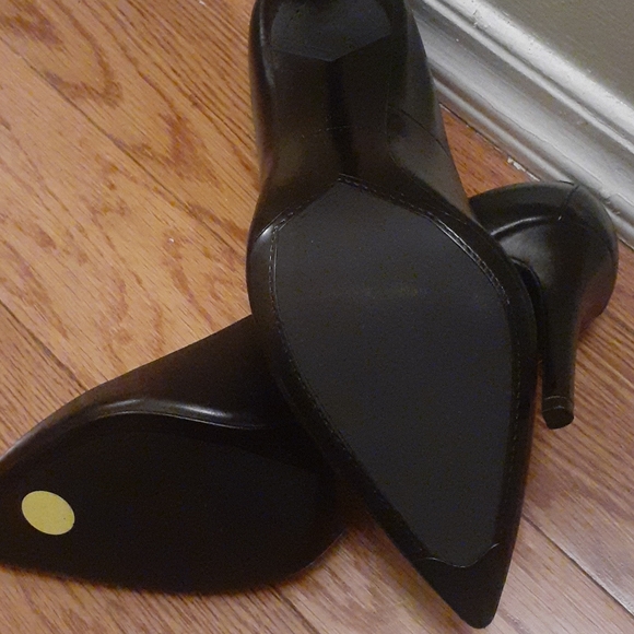 CLOSET clearance - Picture 4 of 6